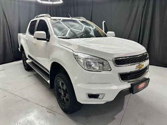 CHEVROLET S10 2.4 LT 4X2 CD 8V FLEX 4P MANUAL CHEVROLET S10 2.4 LT 4X2 CD 8V FLEX 4P MANUAL
